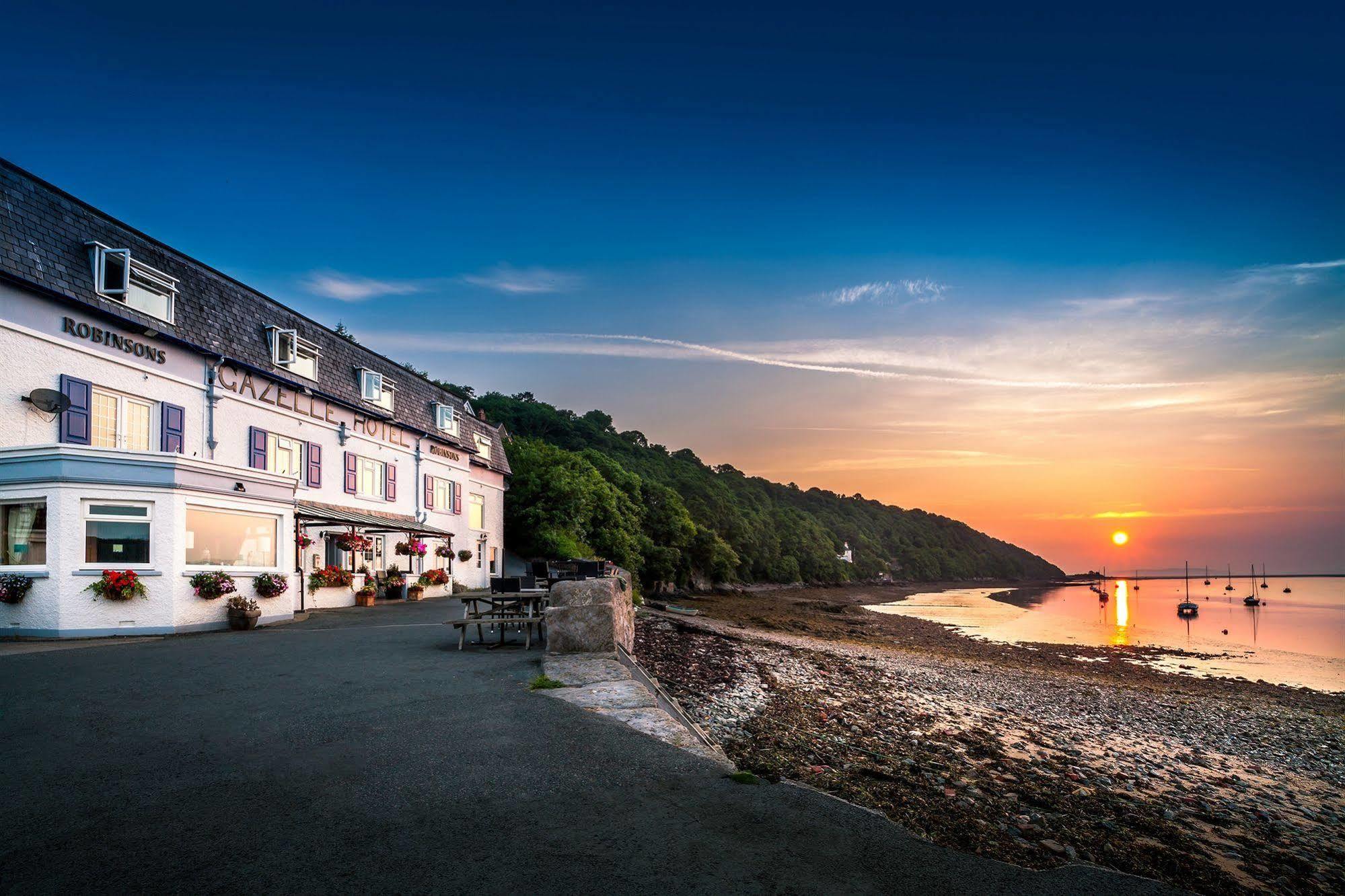 Gazelle Hotel Menai Bridge Bagian luar foto